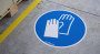 M009-F | Nakaz stosowania ochrony rąk (podłogowy)
